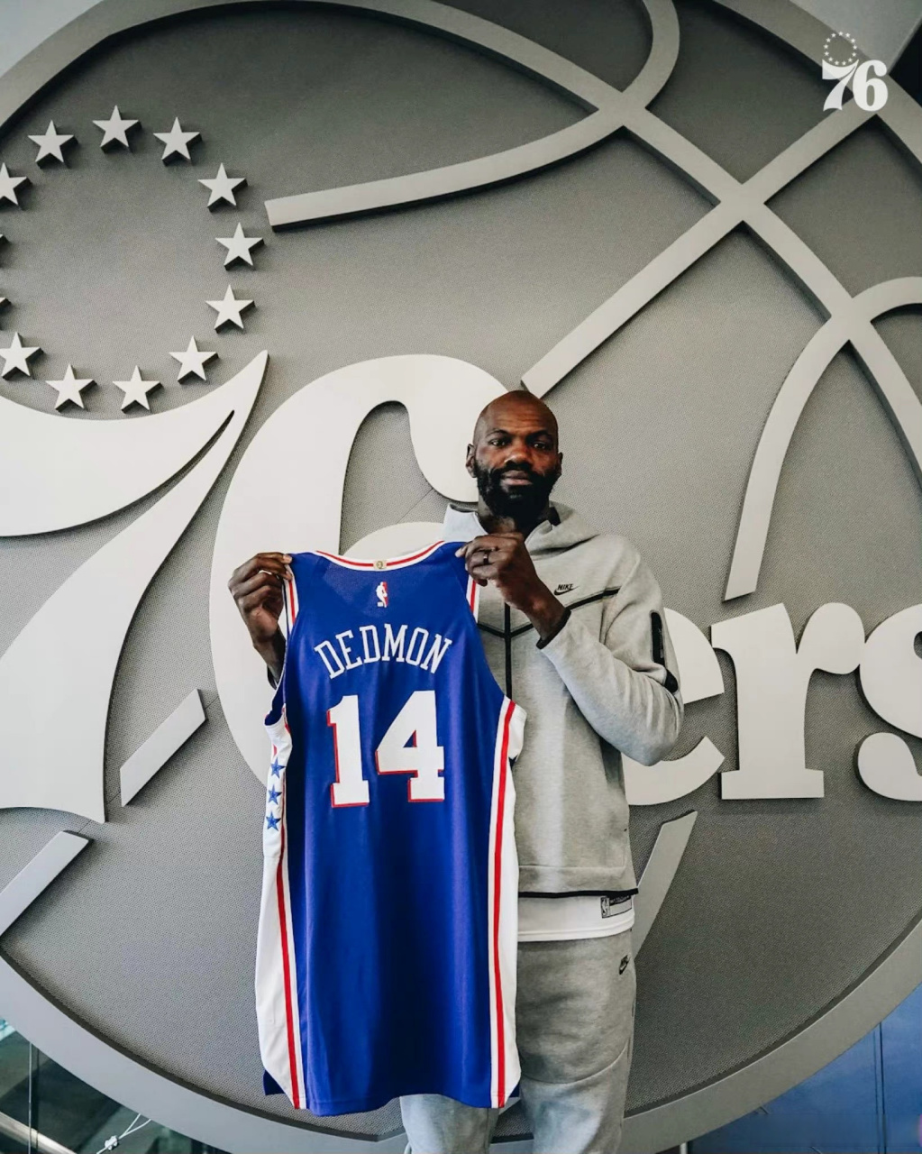 九游娱乐-窗口期洛杉矶湖人调整名单以备NBA常规赛费城76人篮板制胜，转折点波尔图回应争议看傻球迷的简单介绍